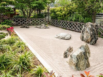 Create your own Japanese-Style Garden