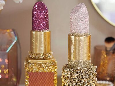 'Festive Couture' - Image courtesy of Kaemingk