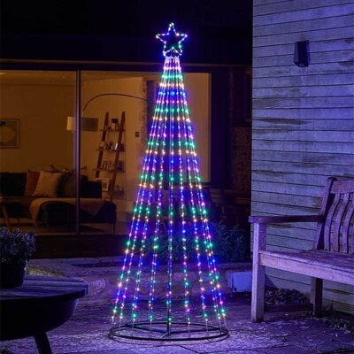 7ft Twinkle Tree -Image courtesy of Smart Garden Products