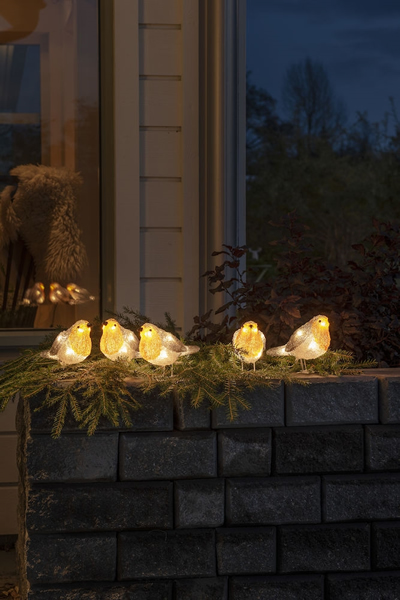 Acrylic Robins 5 Piece Set - Image courtesy of Konstsmide