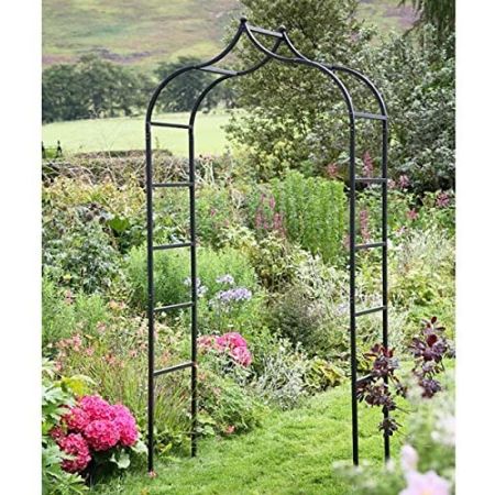Baroque Garden Arch - Image courtesy of Tom Chambers