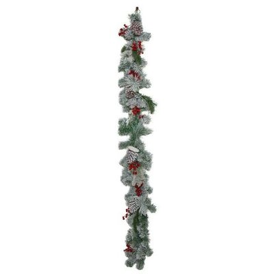 Berry And Pinecone Garland -Image courtesy of Elmes