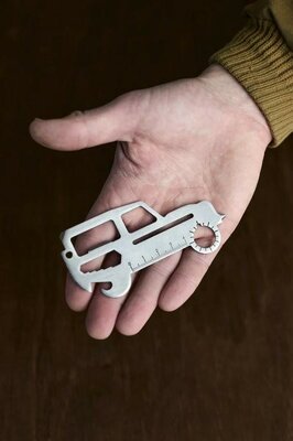 Car Credit Card Tool -Image courtesy of DesignWorks Ink.