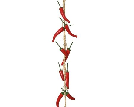 Chilli Pepper Garland -Image courtesy of Kaemingk