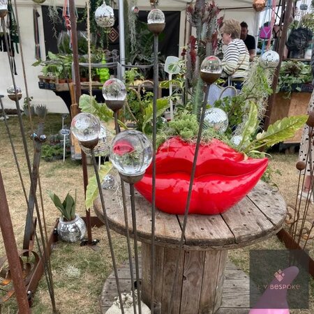 Clear glass ball Cluster -Image courtesy of LV Bespoke