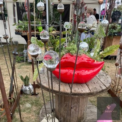 Clear glass ball Cluster -Image courtesy of LV Bespoke