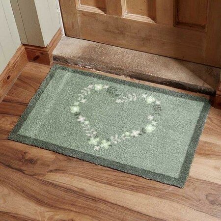 Coeur De Fleur Ritzy Rug -Image Courtesy of Smart Garden Products