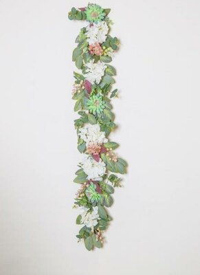 Cream Hydrangea,Succulent &  Berry Garland