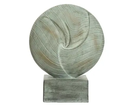 Garden Statue Oval (Fibre Clay)