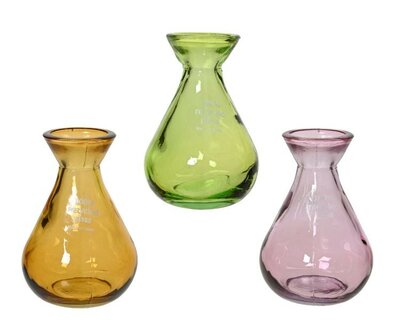 Glass Bud Vase -Image courtesy of Kaemingk