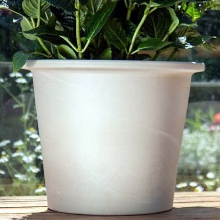 Granite Vento Pot (20cm dia.)