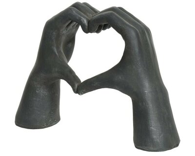 Heart  Statue -Image courtesy of Kaemingk