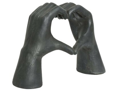 Heart  Statue -Image courtesy of Kaemingk