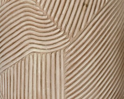 Kane Planter  -Image courtesy of Kaemingk