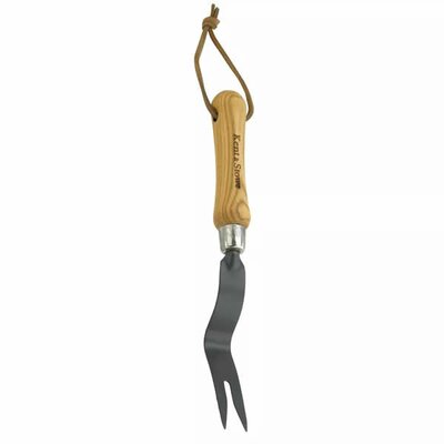 Kent & Stowe Carbon Steel Hand Daisy Grubber  -Image courtesy of Westland