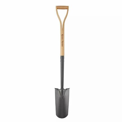 Kent & Stowe Carbon Steel Planting Spade  -Image courtesy of Westland