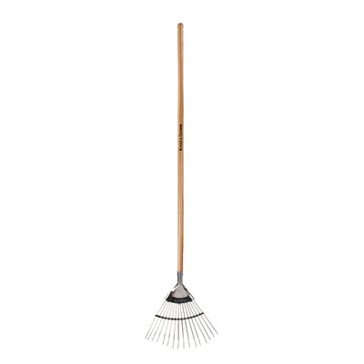 Kent & Stowe Garden Life Lawn Rake - Image courtesy of Westland