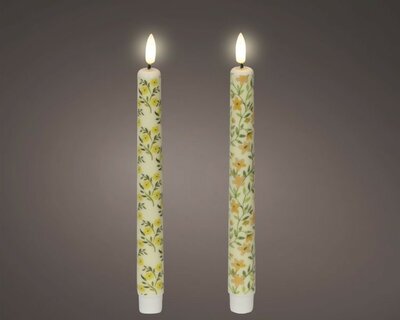 LED wick dinner candle with flowers -Image courtesy of Kaemingk