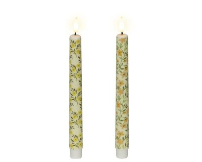 LED wick dinner candle with flowers -Image courtesy of Kaemingk