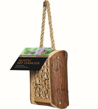 Rustic Bee Hanger -Image courtesy of Tom Chambers