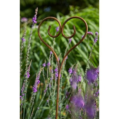 Rusty Plant Stake: Valentine -Image courtesy of Tom Chambers