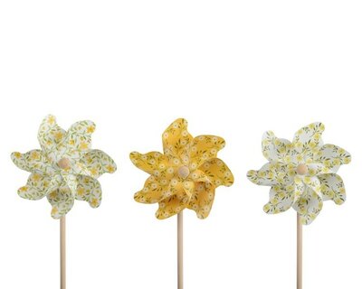 Small Windmill with flowers -Image courtesy of Kaemingk