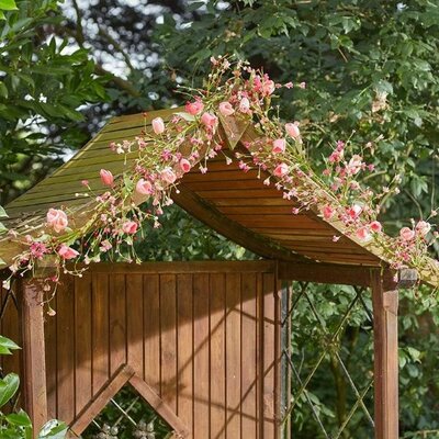 Tulip Garland -Image courtesy of Smart Garden Products