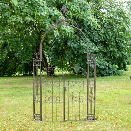 Woodland Gates with Arch -